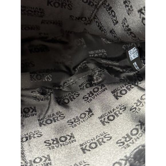 RETAIL $389 Michael Kors MICHAEL Brooklyn Grommet Applique Medium Hobo*NEW w/tag - Picture 11 of 15